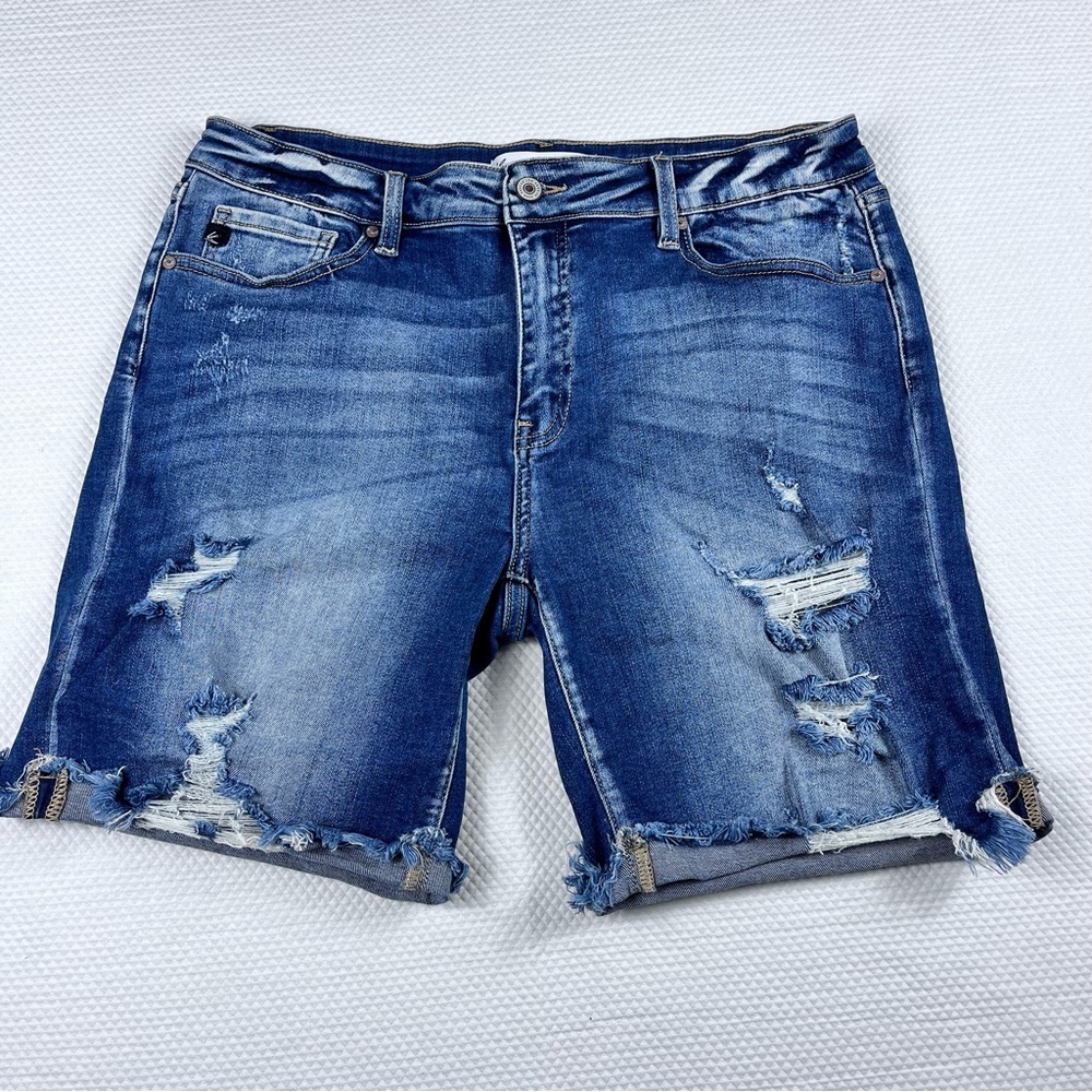 Kan Can Blue Jean Shorts Size 32